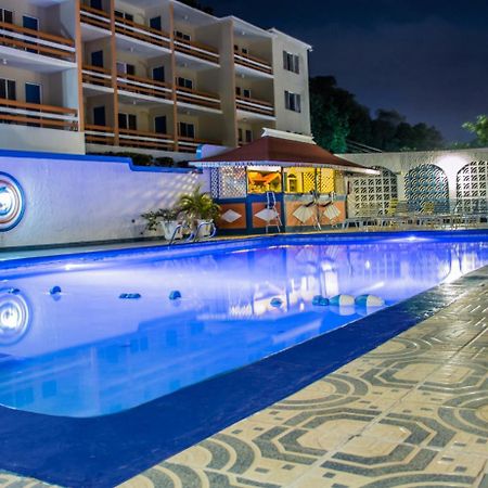 Montego Hotel Montego Bay Kültér fotó