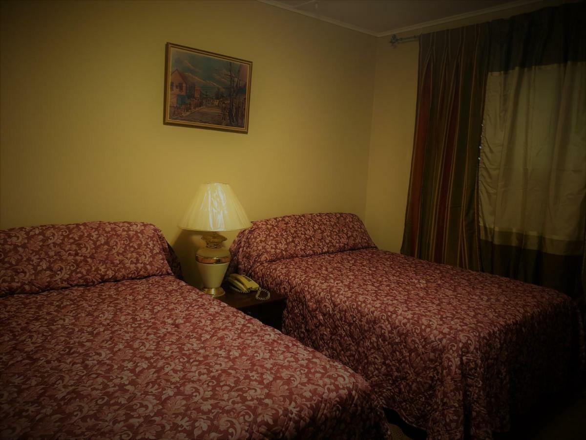 Montego Hotel Montego Bay Kültér fotó